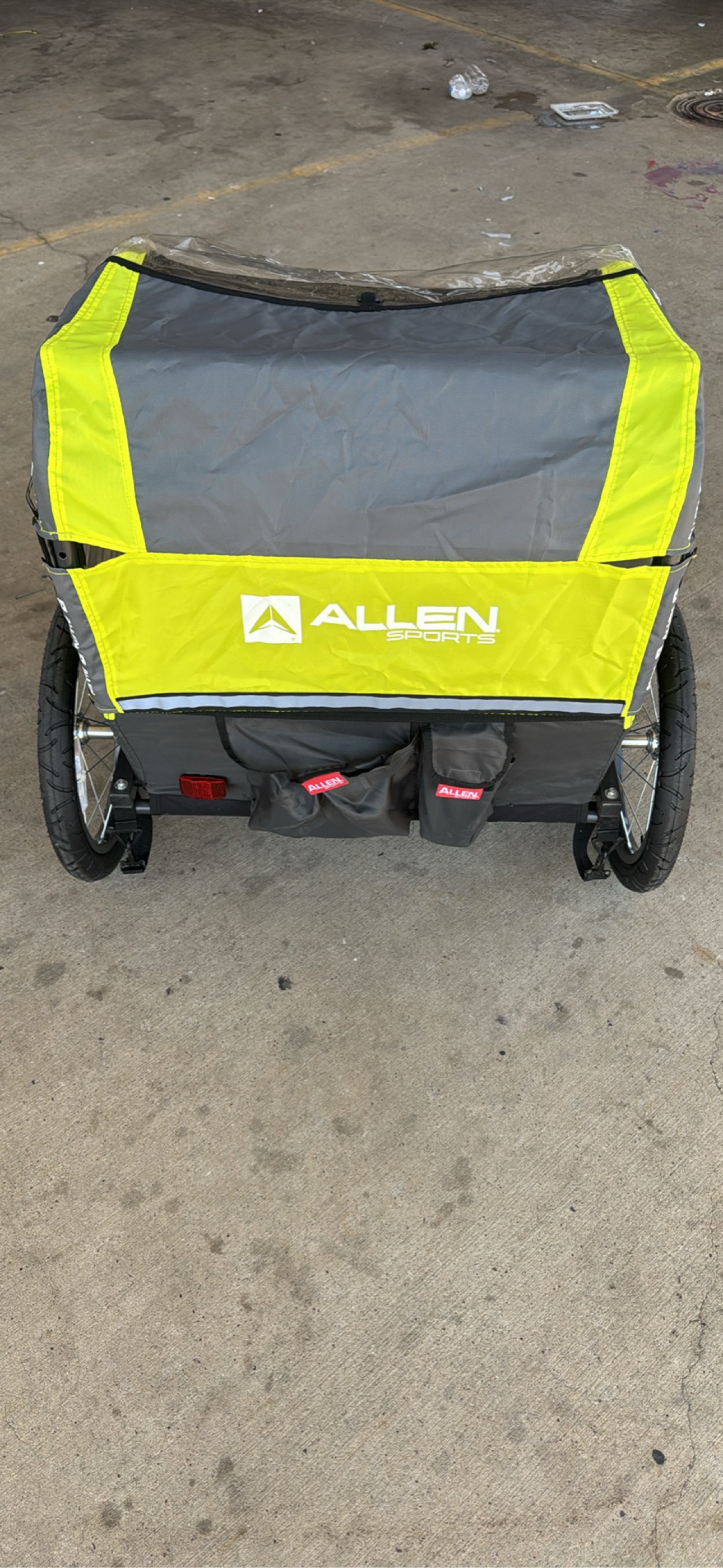Rear view of the Allen Sports two-child trailer